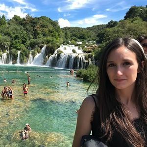 Meet your Posher, Noémie